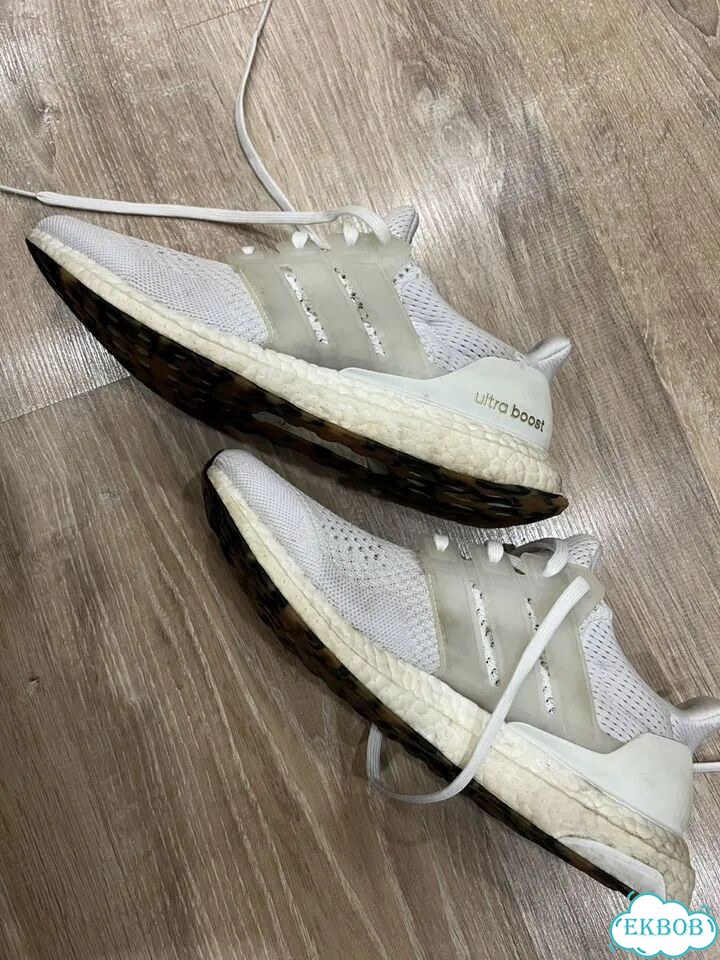 Кроссовки Adidas ultraboost 22 triple white фото 2