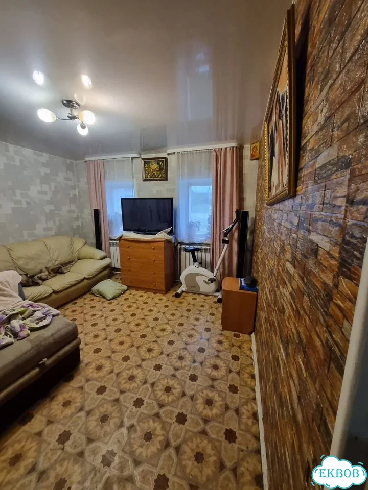 Дом 40 м² на участке 4 сот. фото 1