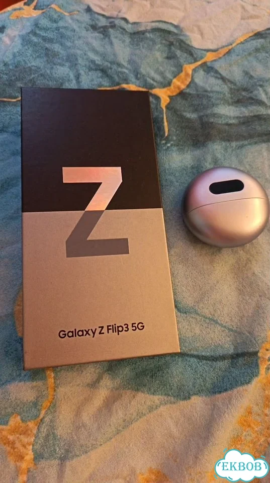 Samsung Galaxy Z Flip3, 8/256 ГБ, 1 SIM фото 1