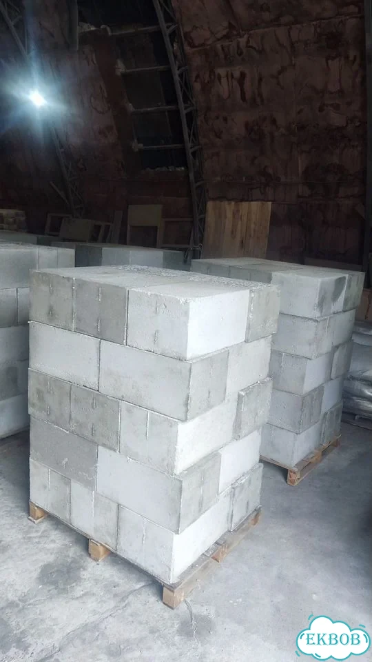 Полистиролбетонный блок D500 600х300х400 фото 3