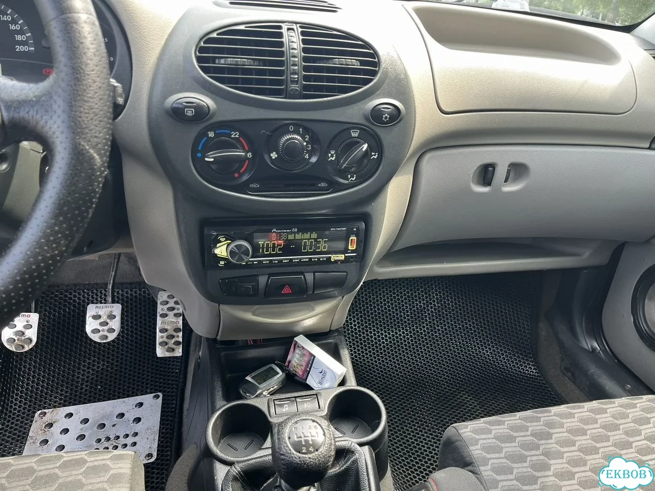 ВАЗ (LADA) Kalina 1.4 MT, 2011, 152 000 км фото 12