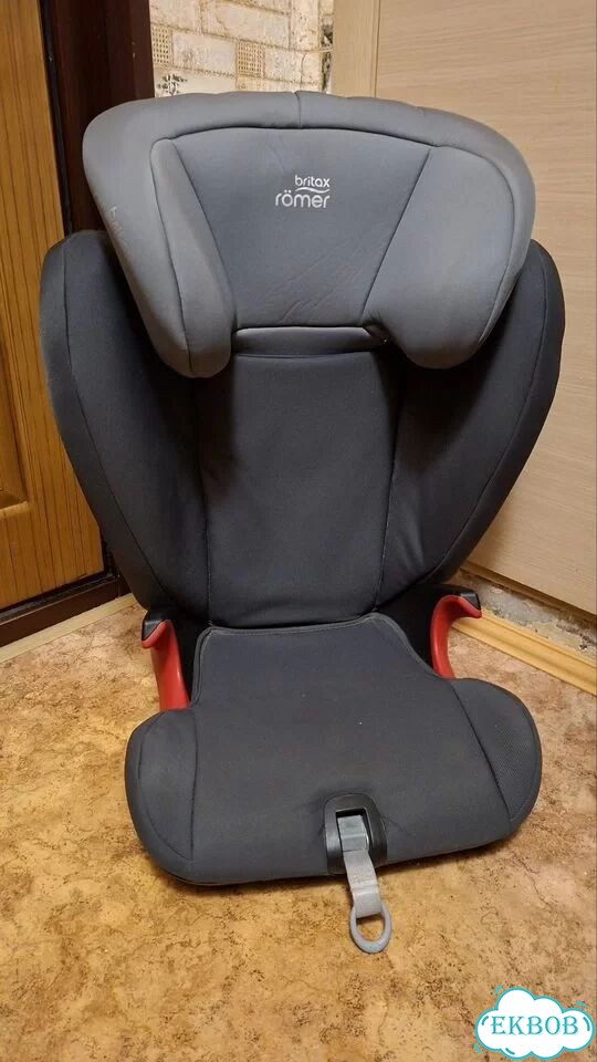 Автомобильное кресло britax romer kidfix sl фото 1