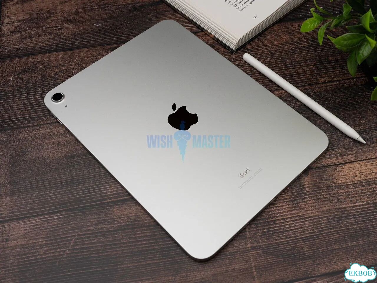 Планшет Apple iPad 11 (2025) фото 2