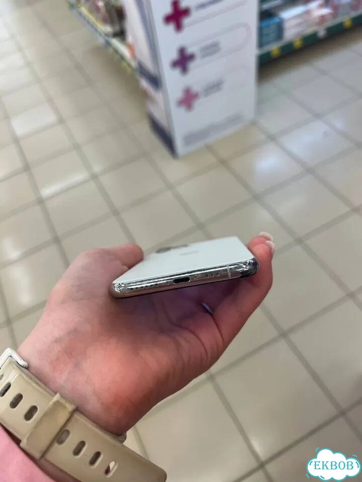iPhone 11 Pro, 256 ГБ, SIM + eSIM фото 1