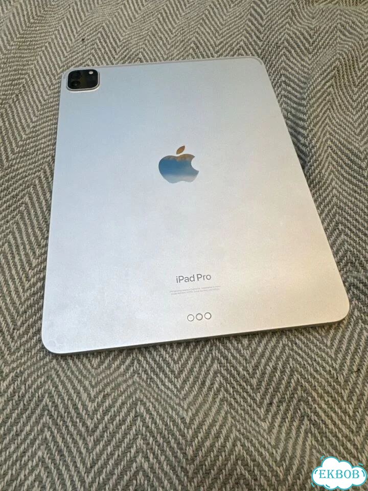 iPad pro 11 2022 m2 128gb фото 1