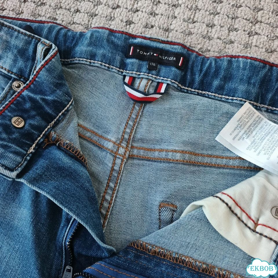 Мужские джинсовые шорты Tommy Hilfiger 46 фото 1