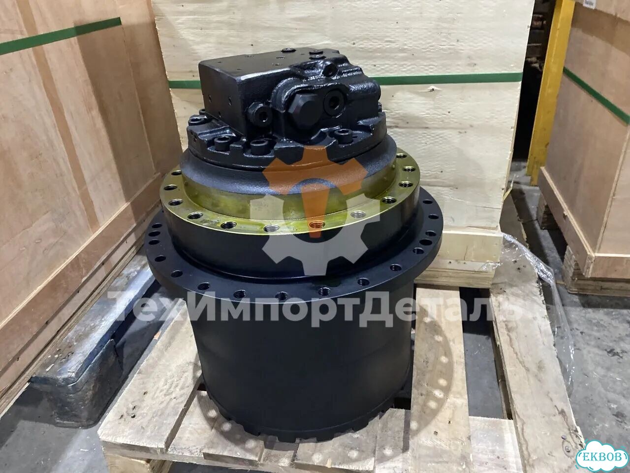 Бортовой редуктор Doosan DX255LC-V 170402-00029 фото 1