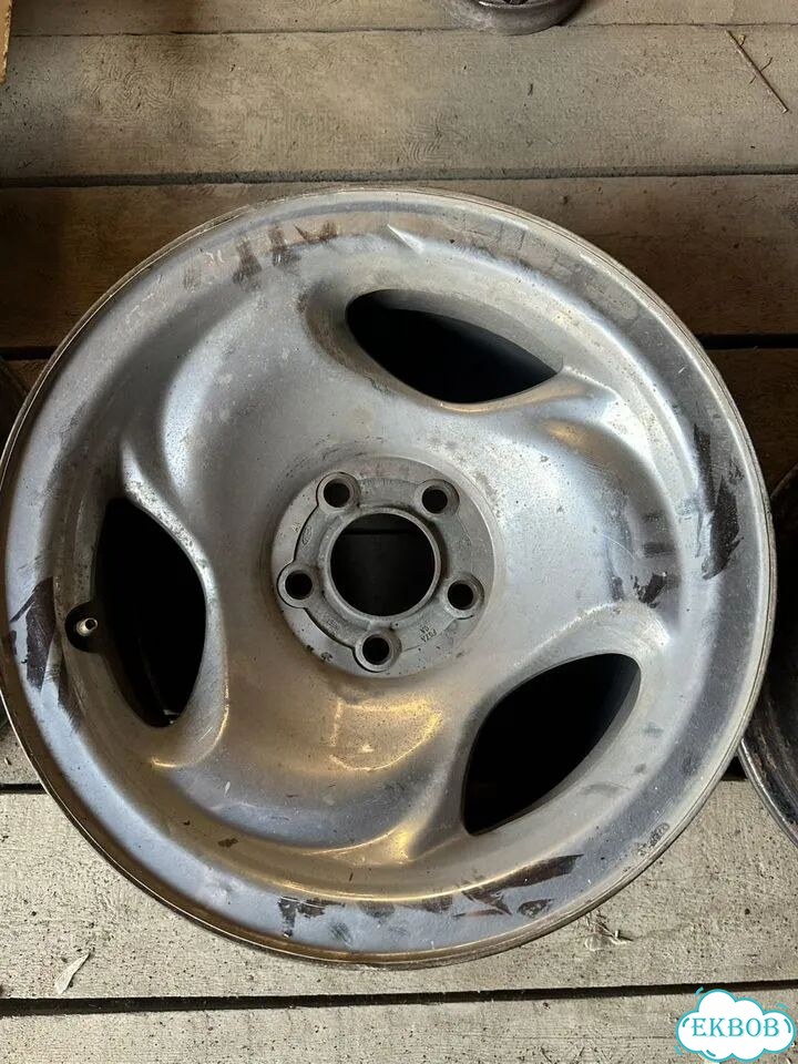 Штампованные диски Ford 7.5×R16 5×114.3 фото 3