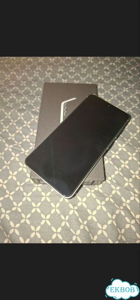 Samsung Galaxy S25, 12/256 ГБ, SIM + eSIM фото 1