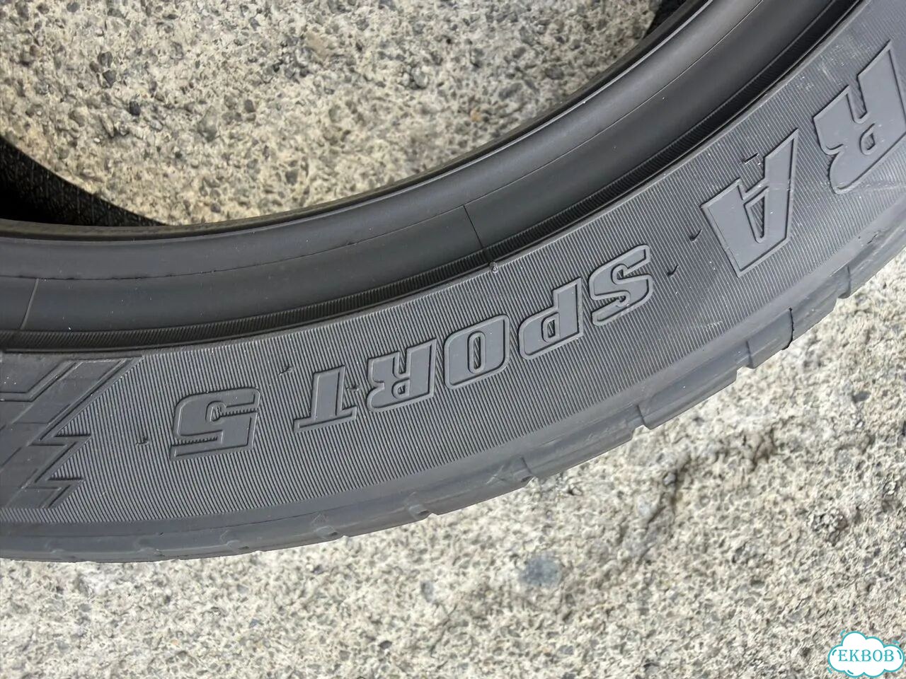 Maxxis Victra Sport VS5 225/45 R17 94Y фото 3