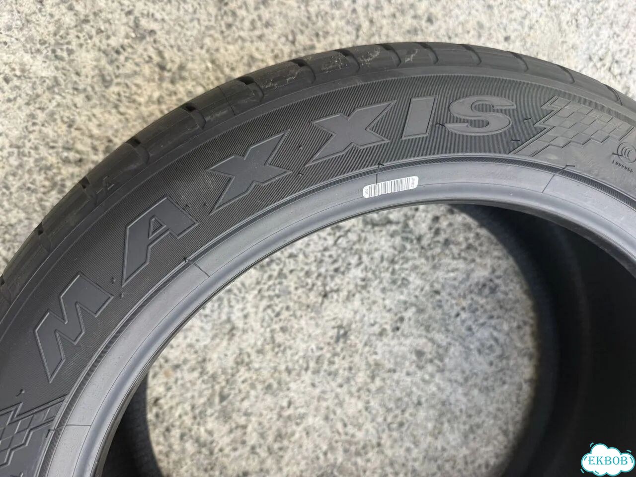 Maxxis Victra Sport VS5 225/45 R17 94Y фото 4