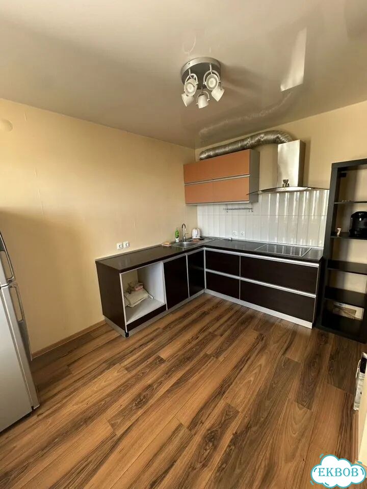 2-к. квартира, 65 м², 10/12 эт. фото 12
