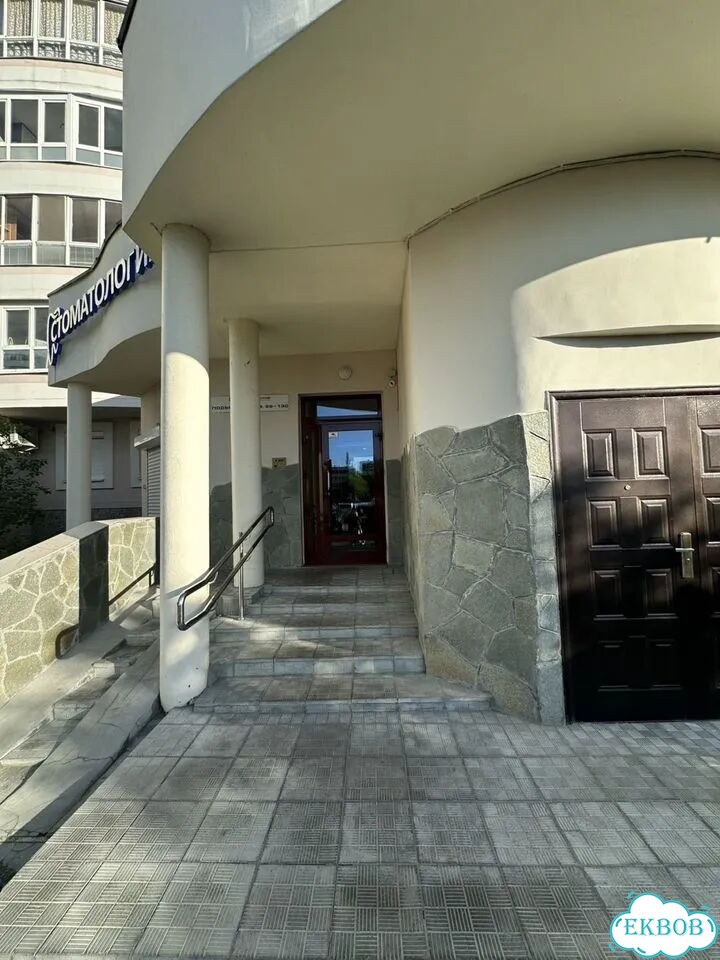 2-к. квартира, 65 м², 10/12 эт. фото 5