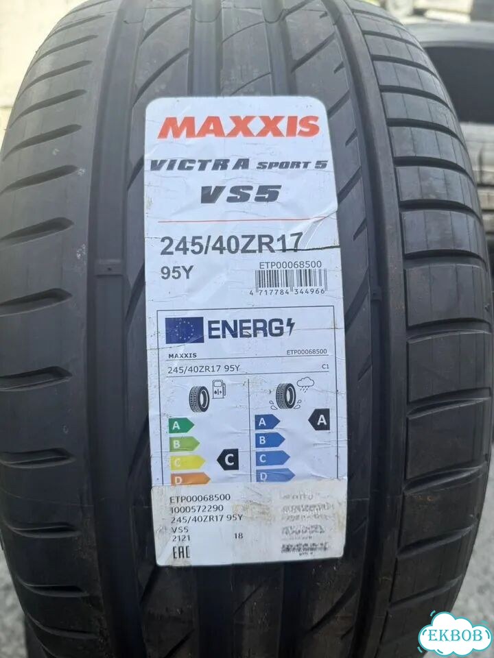 Maxxis Victra Sport VS5 245/40 R17 95Y фото 1