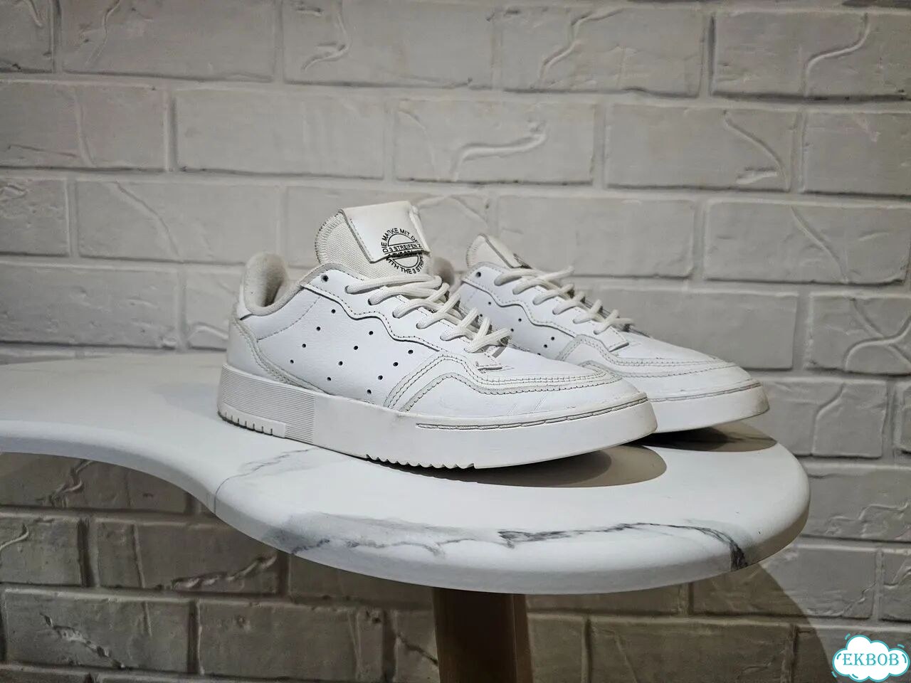 Кроссовки Adidas Supercourt белые, кожа, оригинал фото 2