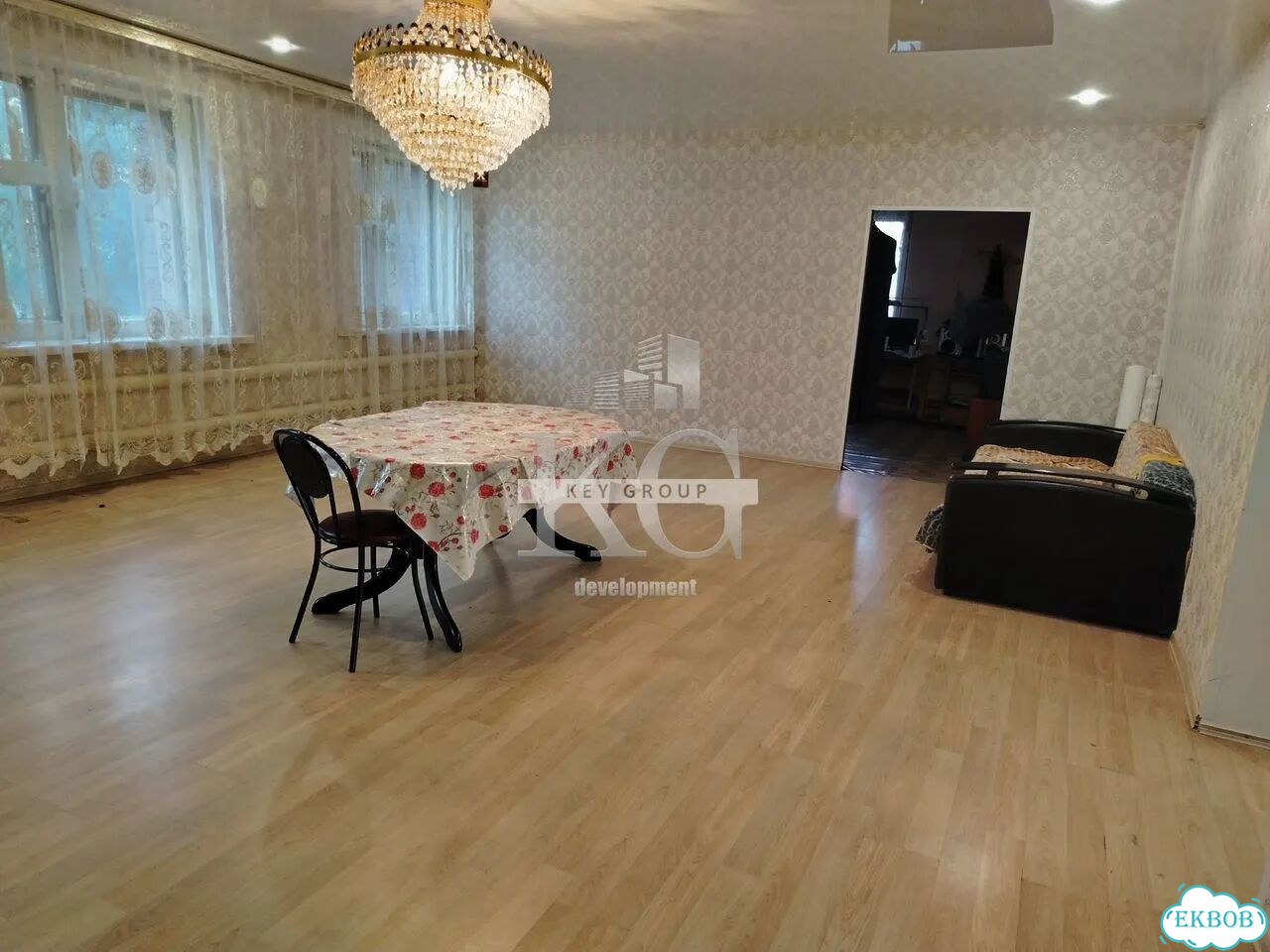 Коттедж 280 м² на участке 8 сот. фото 14