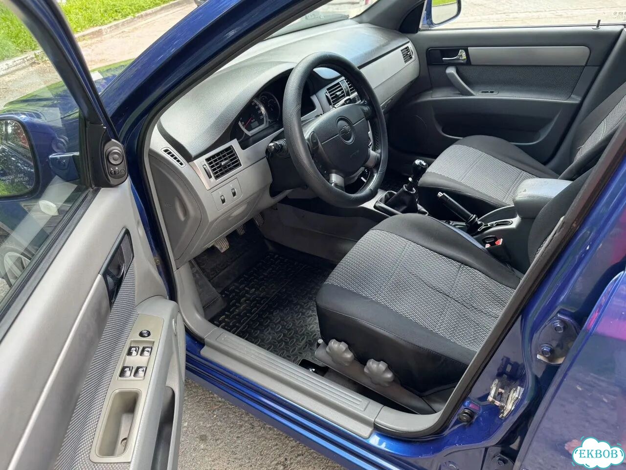 Chevrolet Lacetti 1.6 MT, 2011, 266 800 км фото 15