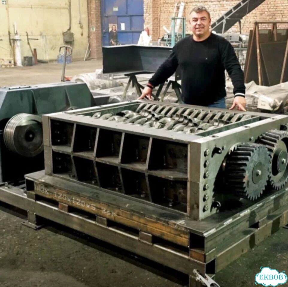 Двухвальный шредер 15кВт 500кг/ч фото 11
