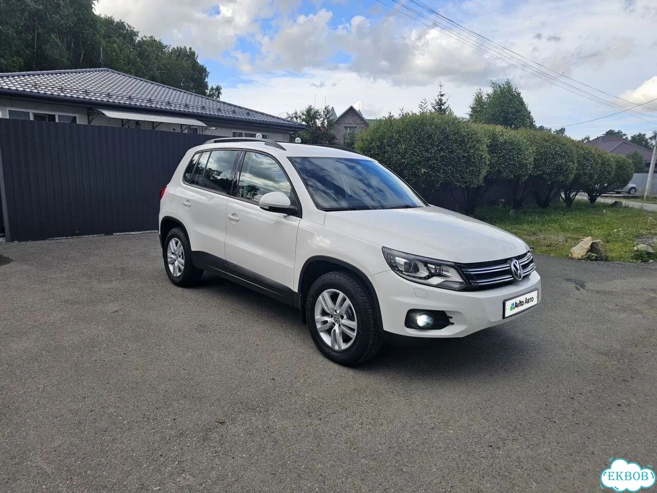 Volkswagen Tiguan 2.0 AT, 2011, 209 347 км фото 8