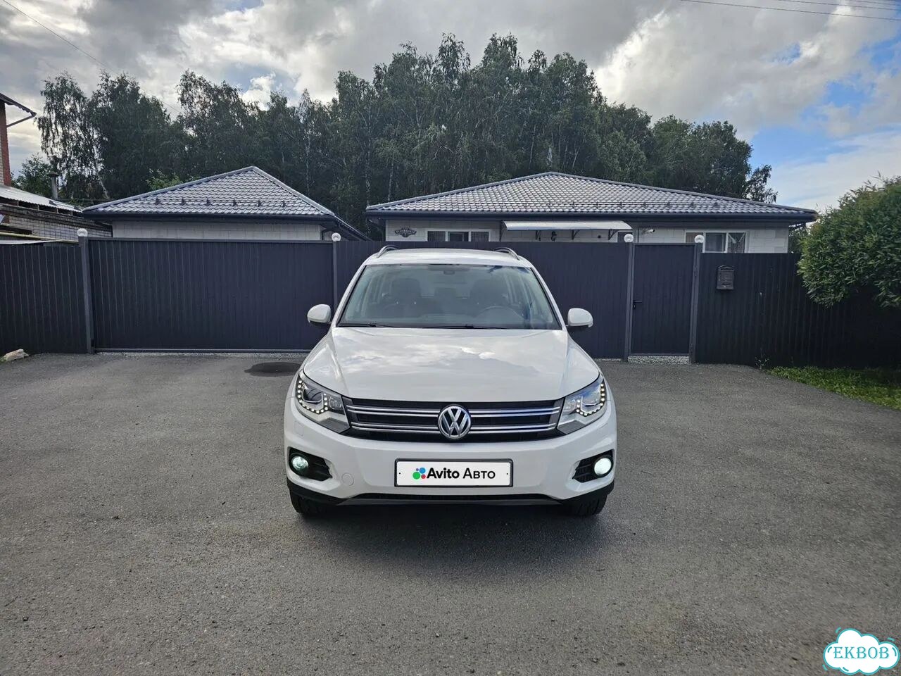 Volkswagen Tiguan 2.0 AT, 2011, 209 347 км фото 9