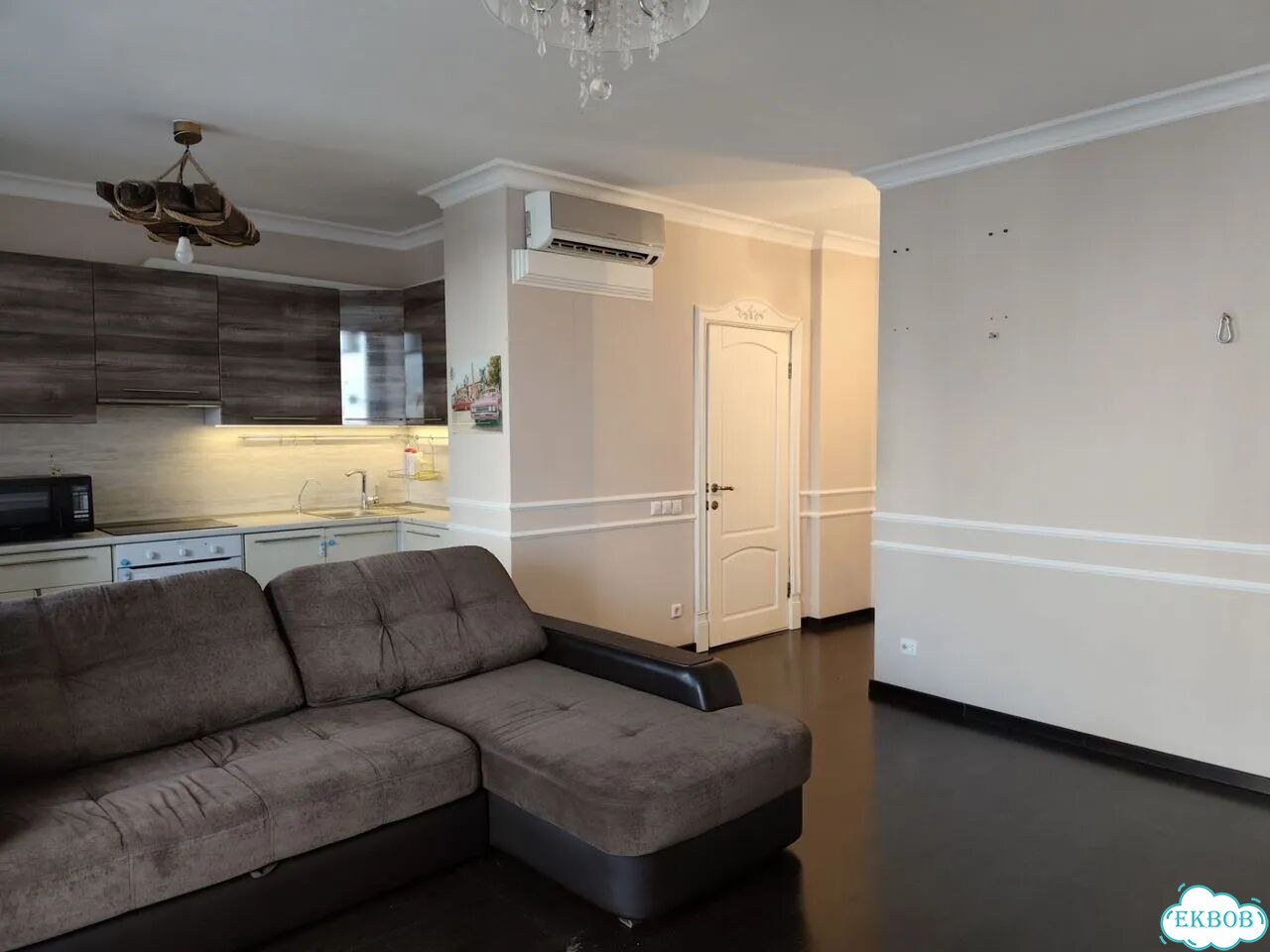 1-к. квартира, 38 м², 8/23 эт. фото 2