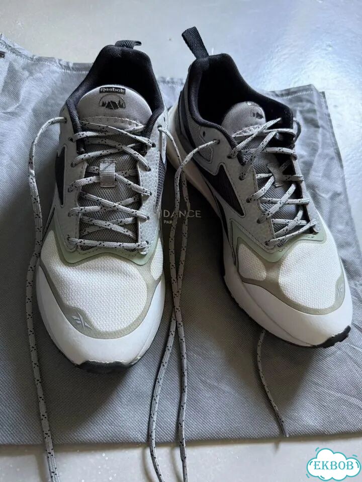 Кроссовки reebok женские 37.5 фото 6