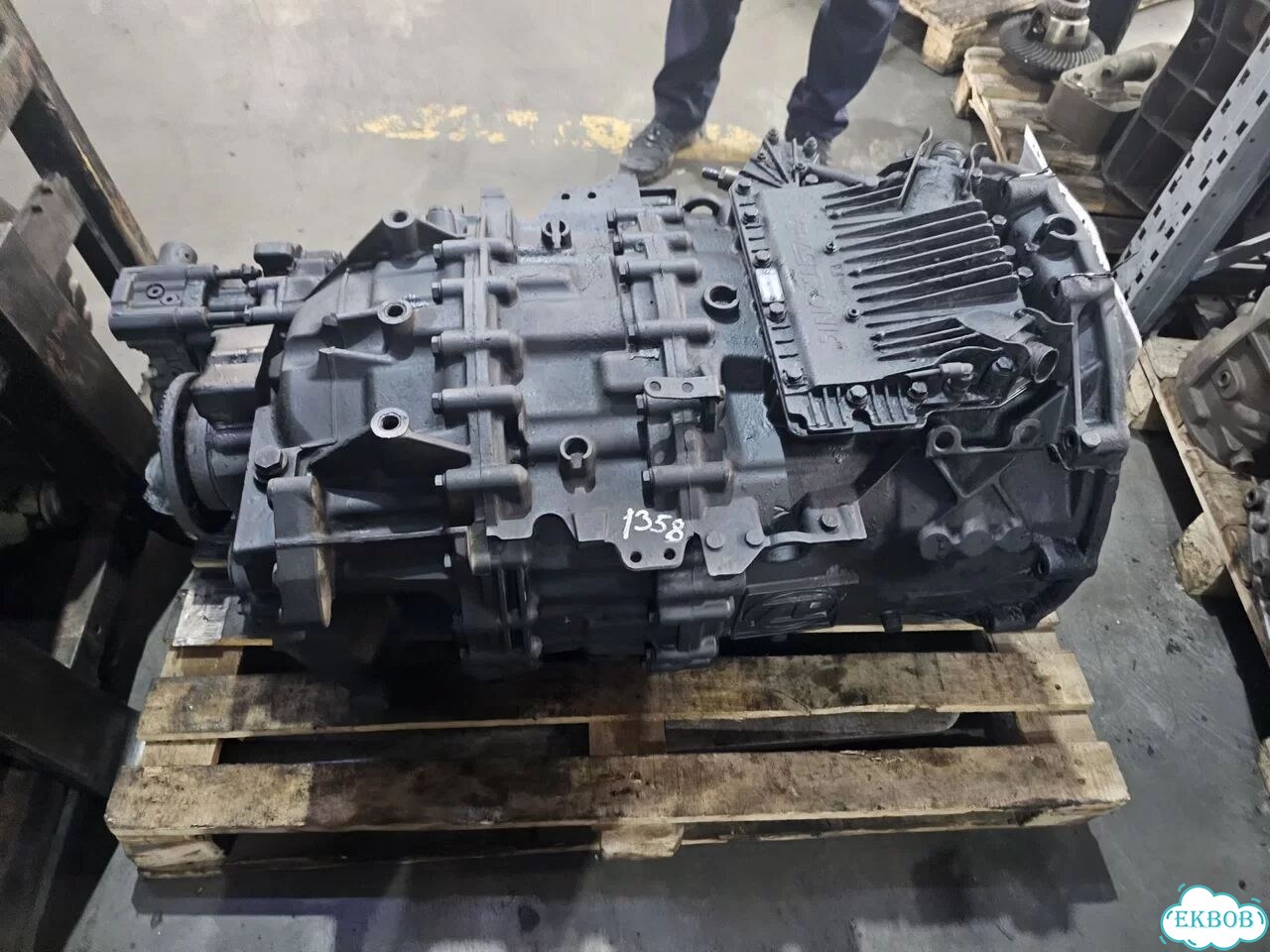 Коробка передач ZF 12AS2301 IT с ретардой фото 5