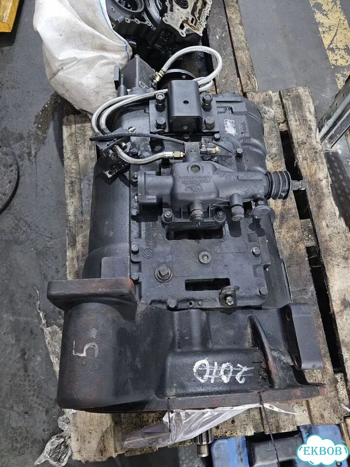 Коробка передач 12 JSD180T фото 8