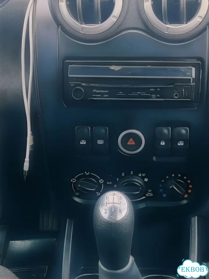 Продам Магнитола Pioneer AVH-5400DVD фото 8