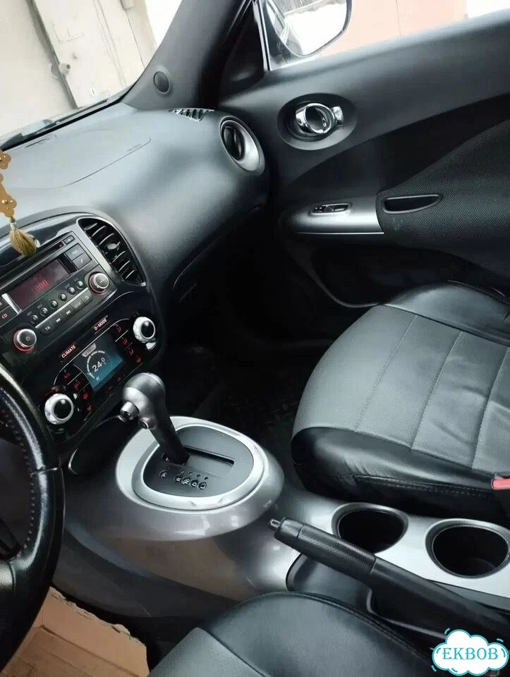 Nissan Juke 1.6 CVT, 2012, 178 984 км фото 6