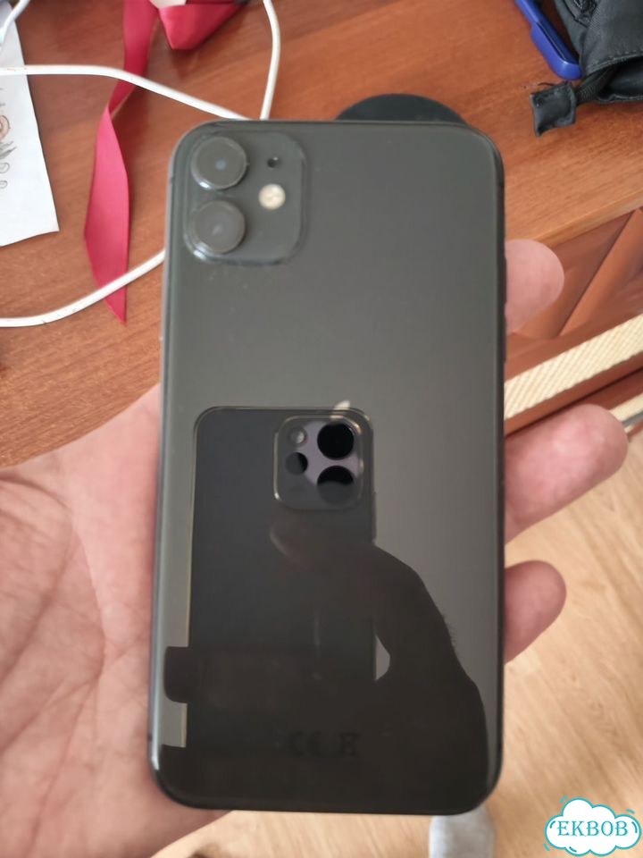 iPhone 11, 64 ГБ, SIM + eSIM фото 1