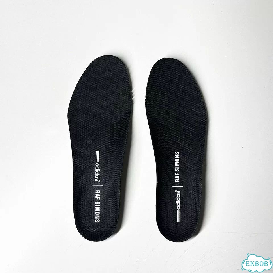Adidas Raf Simons Ozweego 3 оригинал фото 9