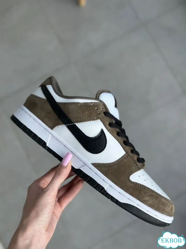 Кроссовки Nike Dunk SB Low мужские 44 размер фото 2