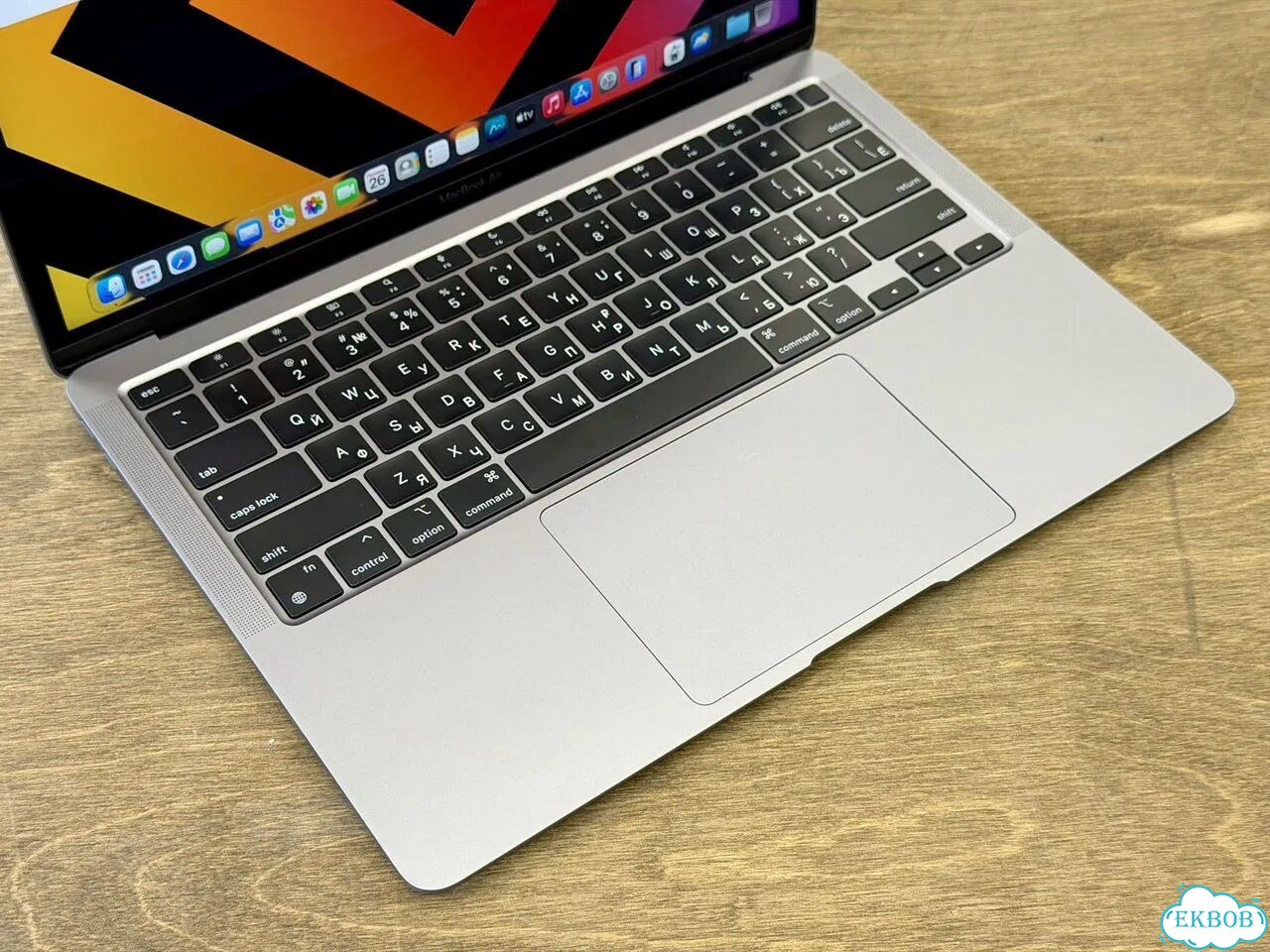 Apple MacBook Air 13 2020 / M1 / 8G / 256G / 100% фото 2