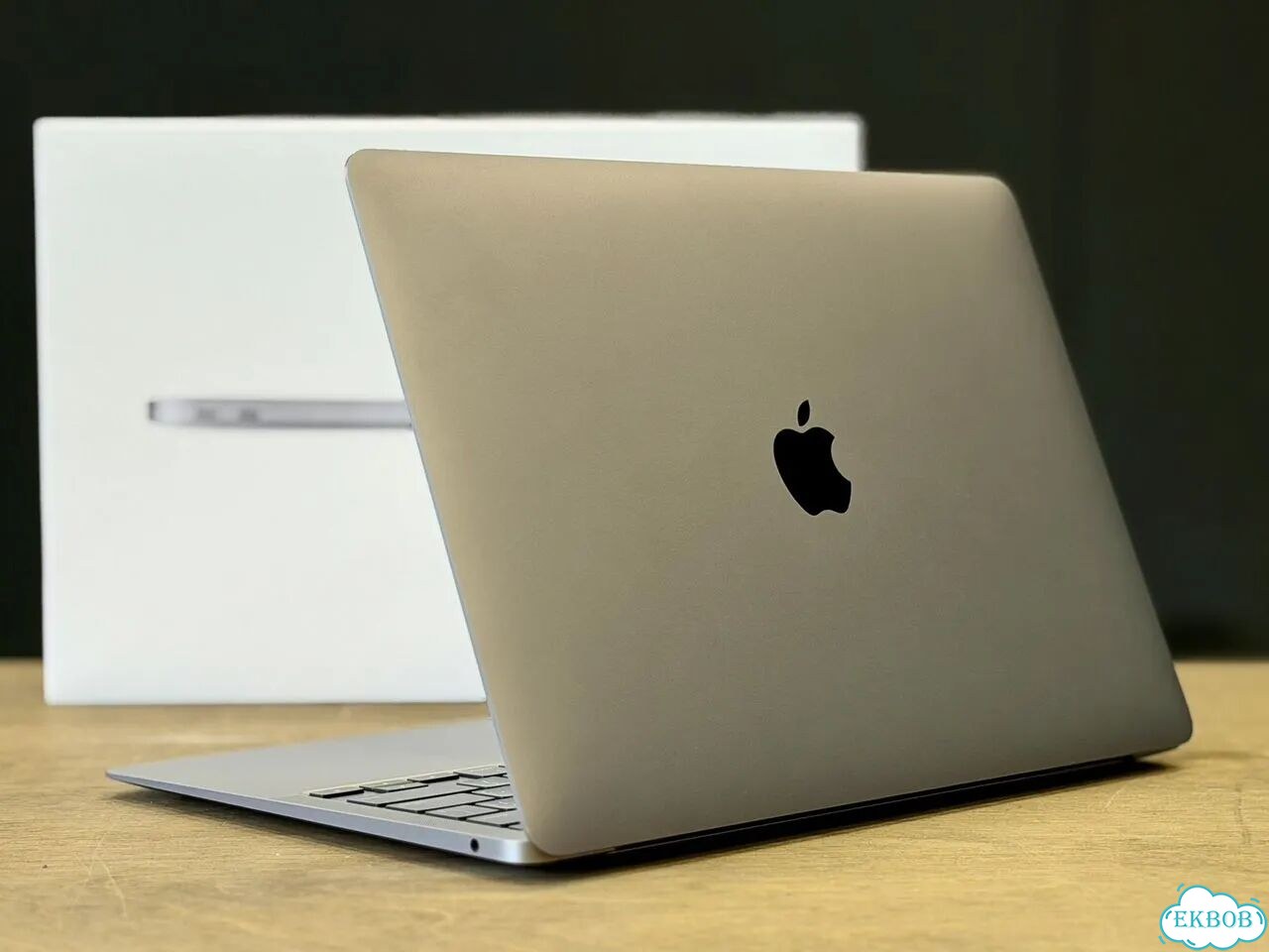Apple MacBook Air 13 2020 / M1 / 8G / 256G / 100% фото 3