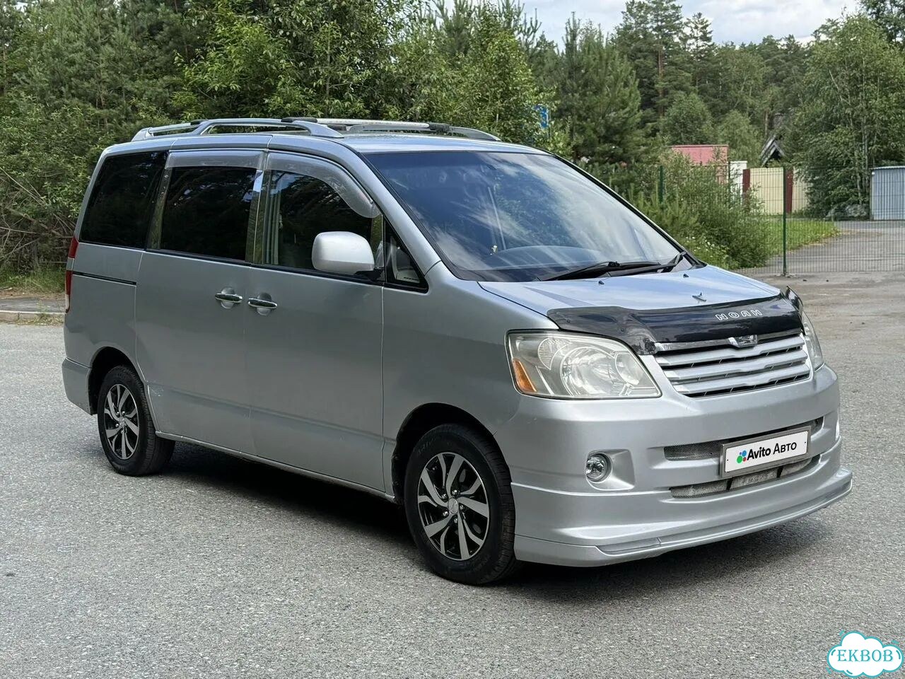 Toyota Noah 2.0 AT, 2003, 230 000 км фото 1