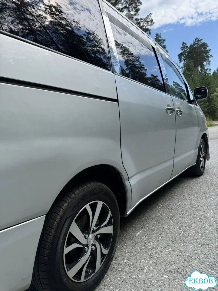 Toyota Noah 2.0 AT, 2003, 230 000 км фото 17