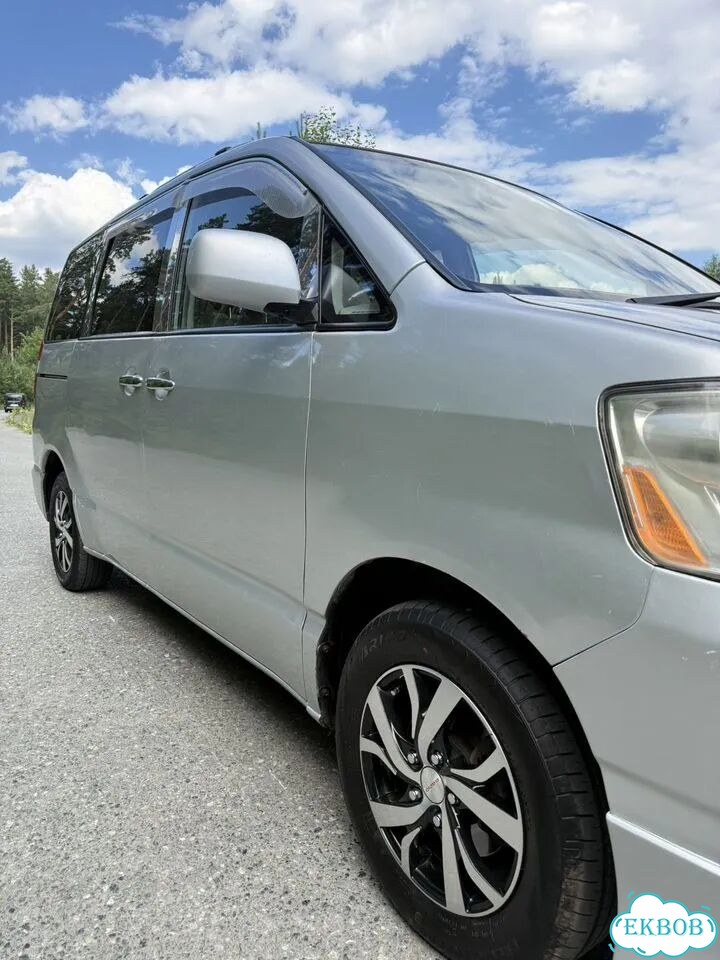 Toyota Noah 2.0 AT, 2003, 230 000 км фото 19