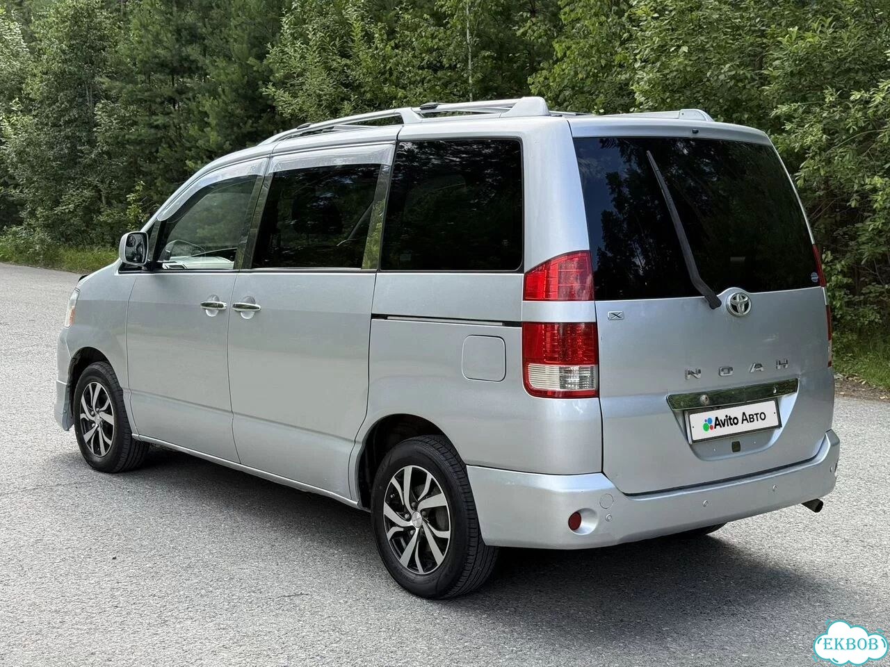 Toyota Noah 2.0 AT, 2003, 230 000 км фото 2