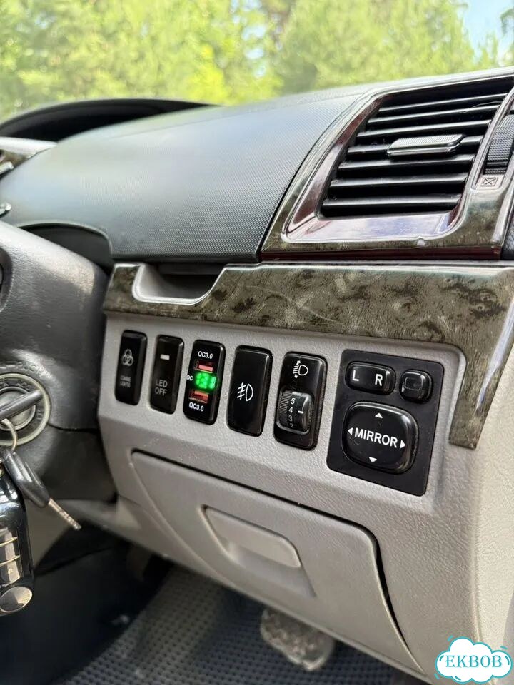 Toyota Noah 2.0 AT, 2003, 230 000 км фото 28
