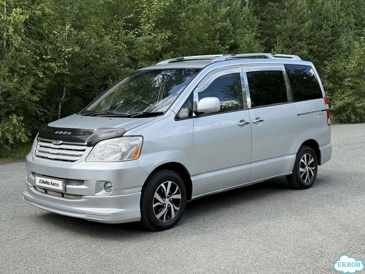 Toyota Noah 2.0 AT, 2003, 230 000 км фото 3