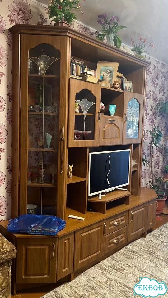 Стенка в гостиную бу фото 3