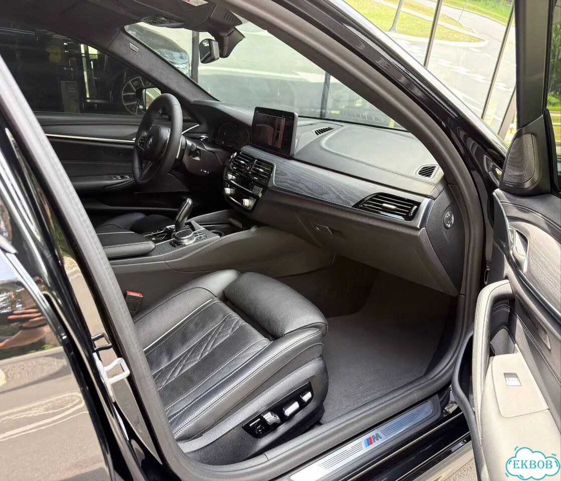 BMW 5 серия 3.0 AT, 2021, 73 500 км фото 27