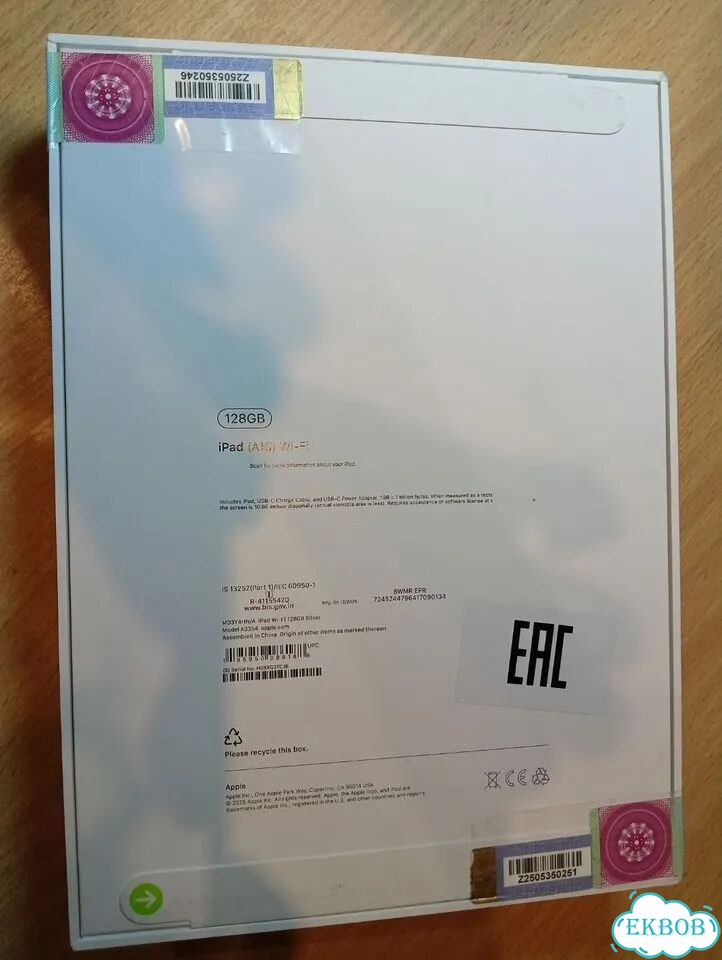 iPad A16 128gb silver фото 2