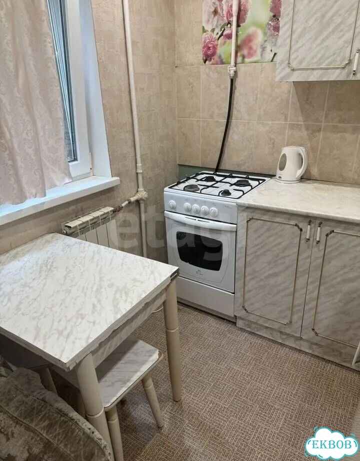 1-к. квартира, 28 м², 1/5 эт. фото 1