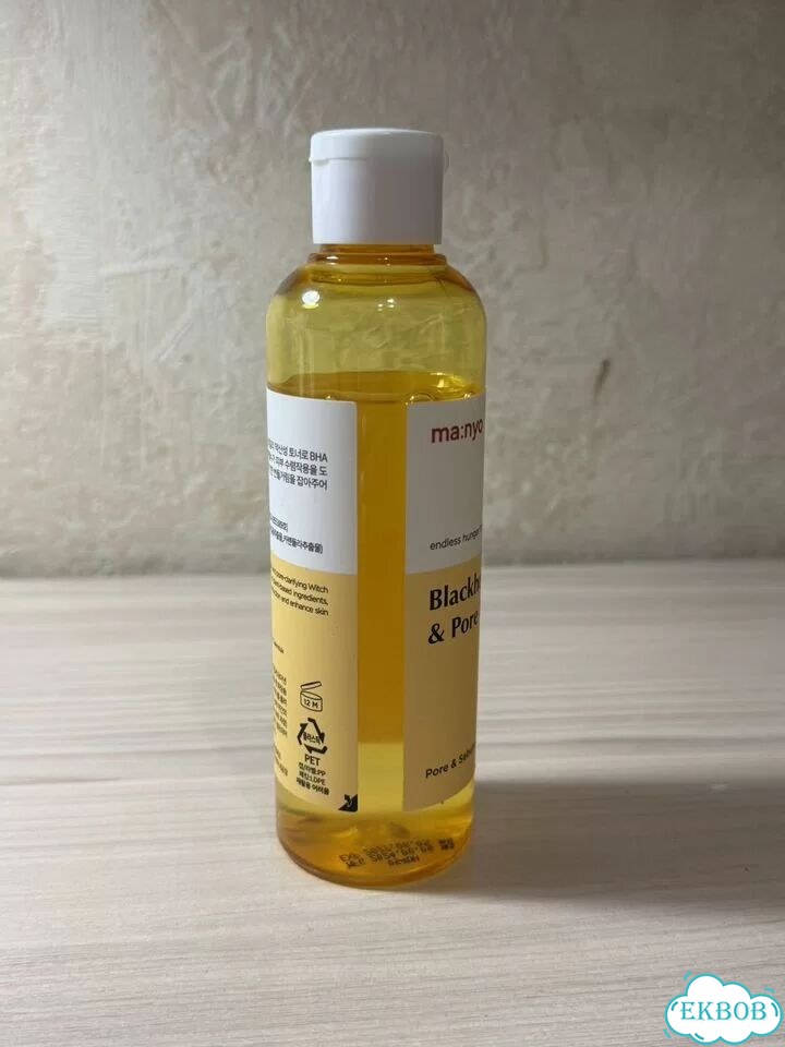 MA:NYO blackhead & pore toner фото 3