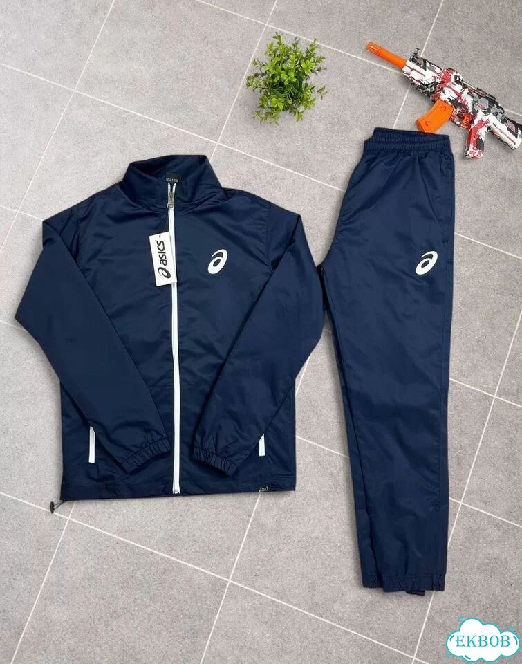Спортивные костюмы Asics фото 1