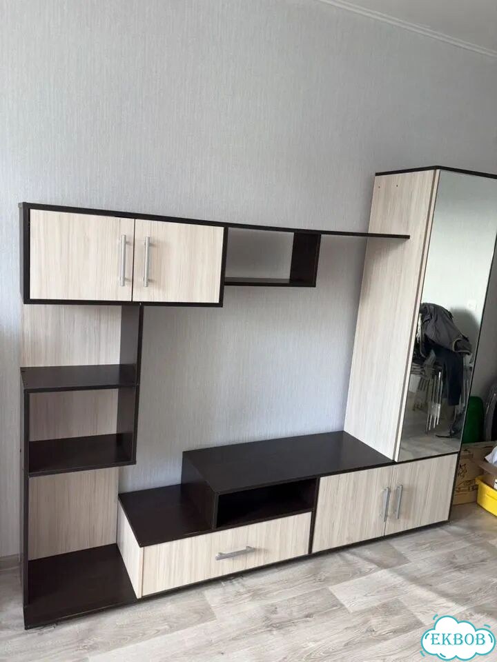 Стенка бу фото 2