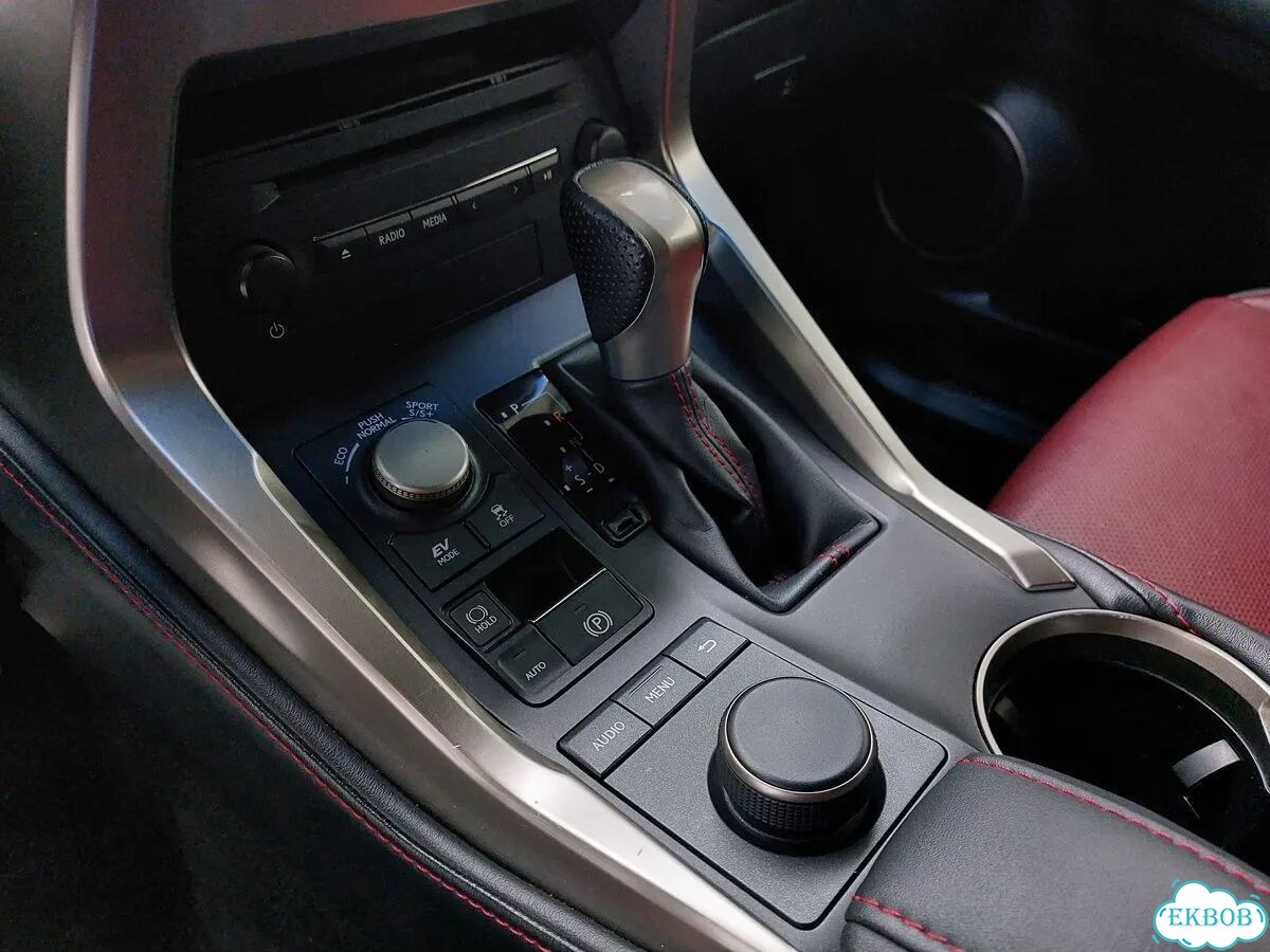Lexus NX 2.5 CVT, 2014, 117 360 км фото 14