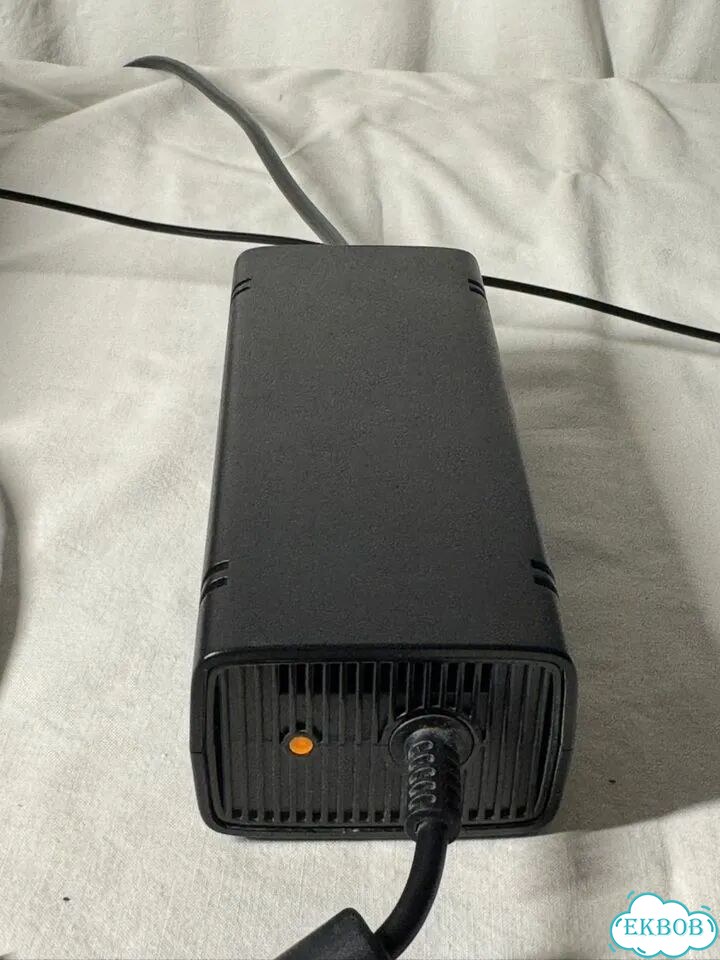 Xbox 360 slim прошитый freeboot aurora фото 9